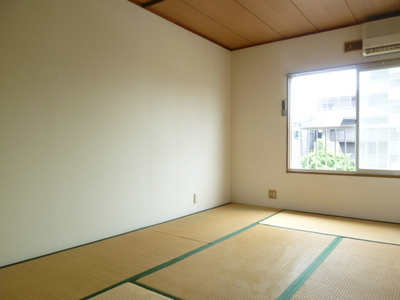 Living and room. It will be Western-style room of