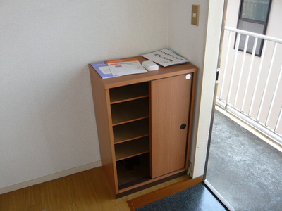 Entrance. In shoe box storage rooms, Usability ◎