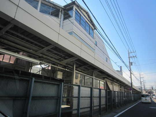 Other. Odakyu line Yomiuri land before the station A 15-minute walk (about 1200m)