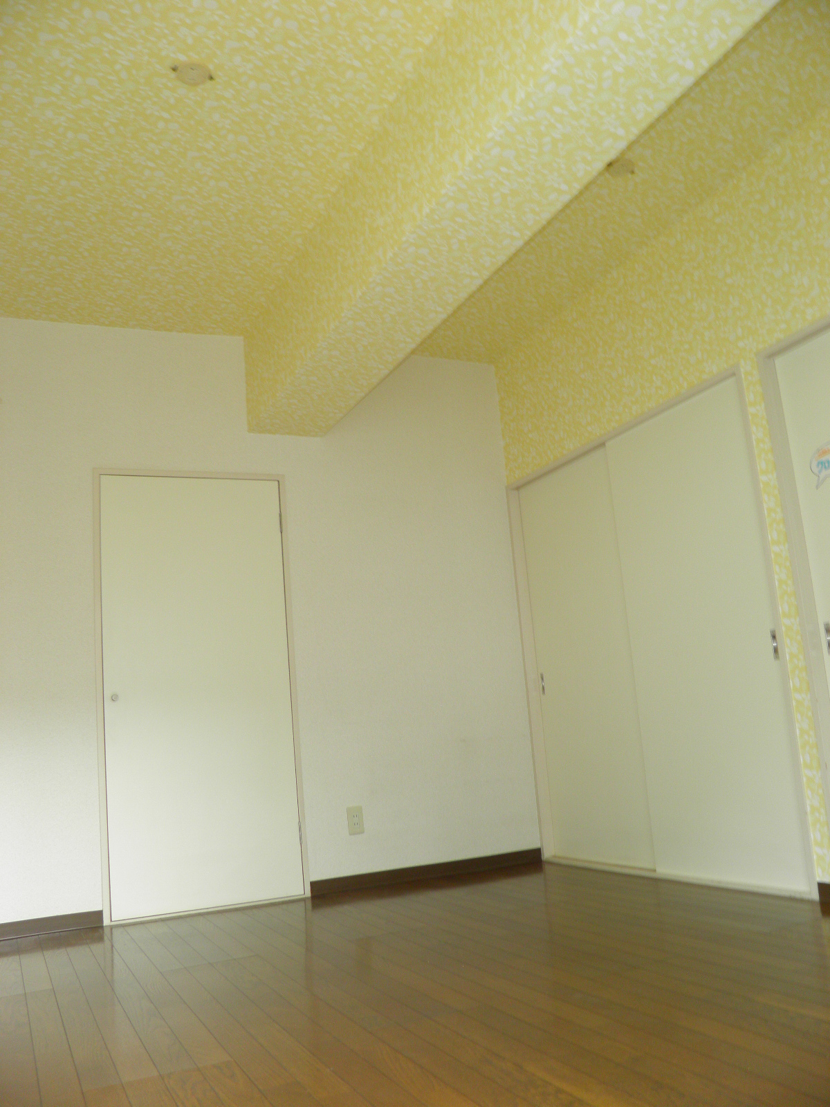 Living and room. Bright room (^ o ^)