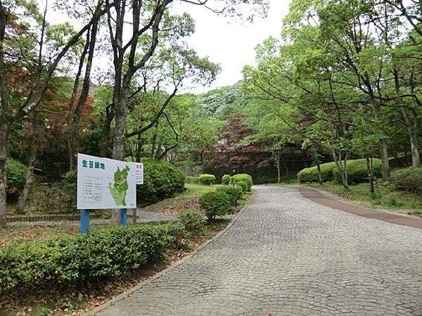 park. Ikuta 200m to green space
