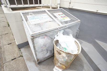 Other common areas. Private garbage collection BOX ☆