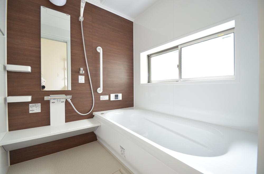 Same specifications photo (bathroom). Please relax slowly in a large bath ☆