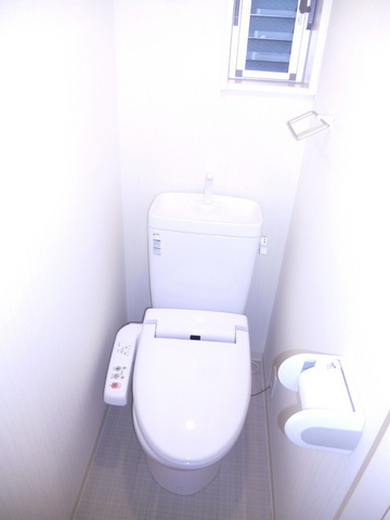 Toilet. With washlet ☆