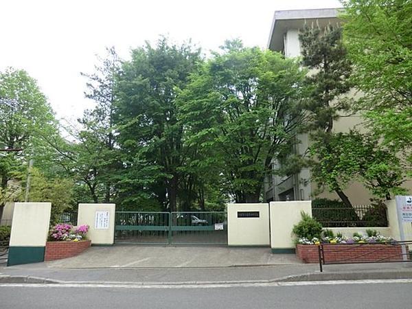 Junior high school. Minamiikuta 1620m until junior high school