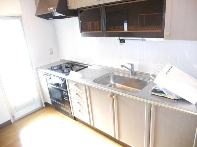Kitchen. With oven ☆ 