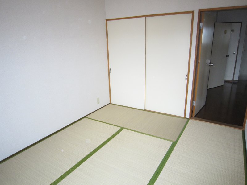 Other room space. Japanese style room