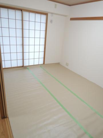 Non-living room. 6.4 Pledge Japanese-style room