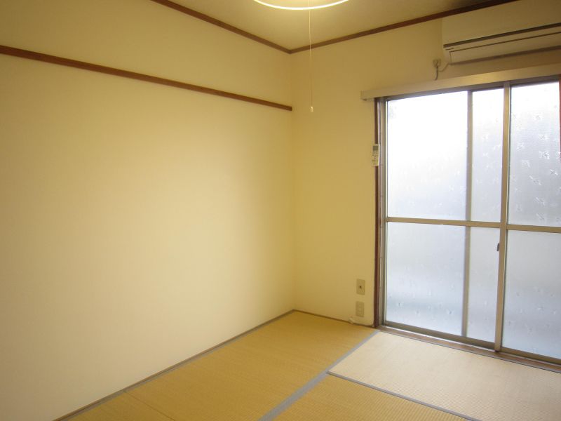 Other room space. Japanese-style room 6 quires