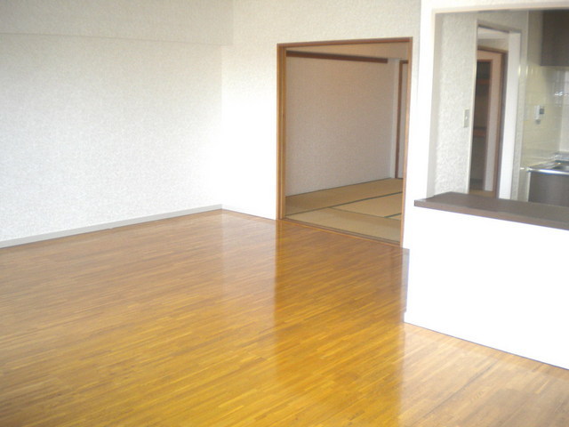 Other room space.  ☆ Flooring of dining ☆