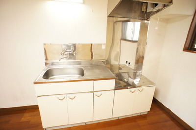 Kitchen. Spacious kitchen space, Authentic cuisine is also available