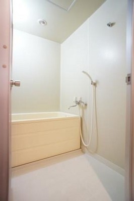 Bath. Spacious bathtub ・ Bathroom is popular!