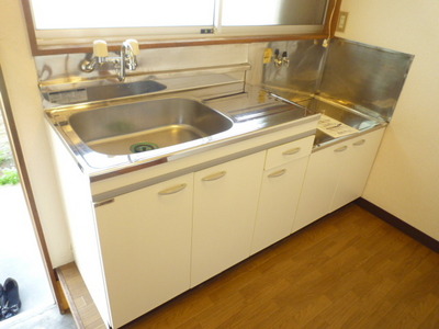 Kitchen. Spacious kitchen space!