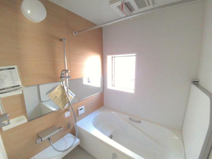 Bathroom. With bathroom dryer (8 Building)