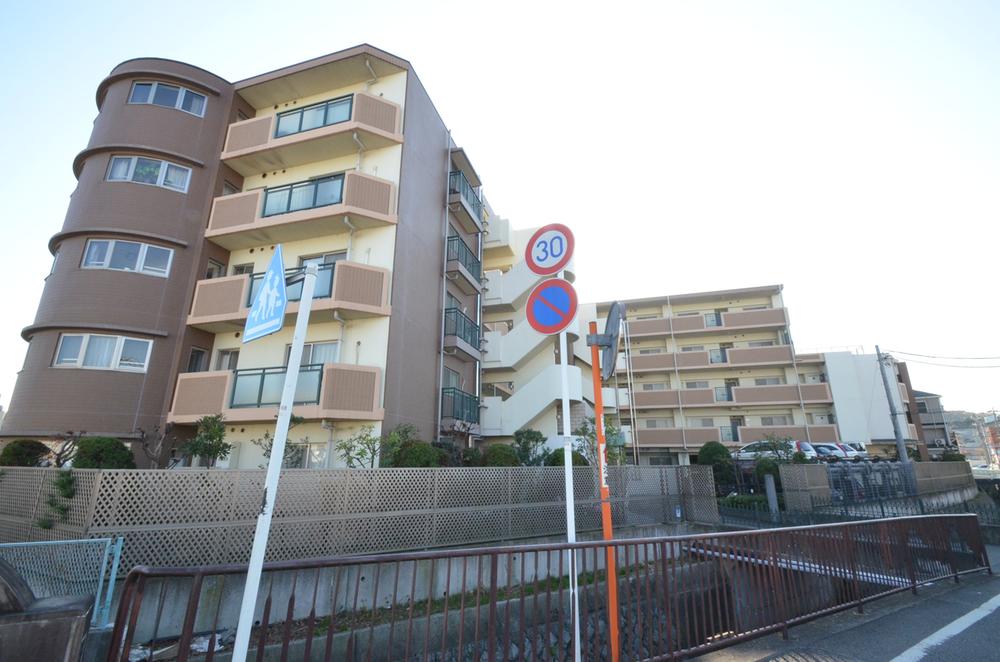 Local appearance photo. Living environment is good in a quiet residential area ☆