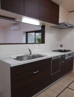 Kitchen. System kitchen with a dishwasher!