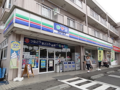 Convenience store. Three F until the (convenience store) 1040m