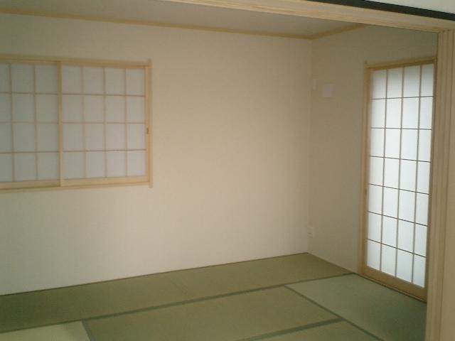 Building plan example (introspection photo). Example of construction (Japanese-style), You will feel the warm tatami of warmth. Please enjoy the moments of your nap.
