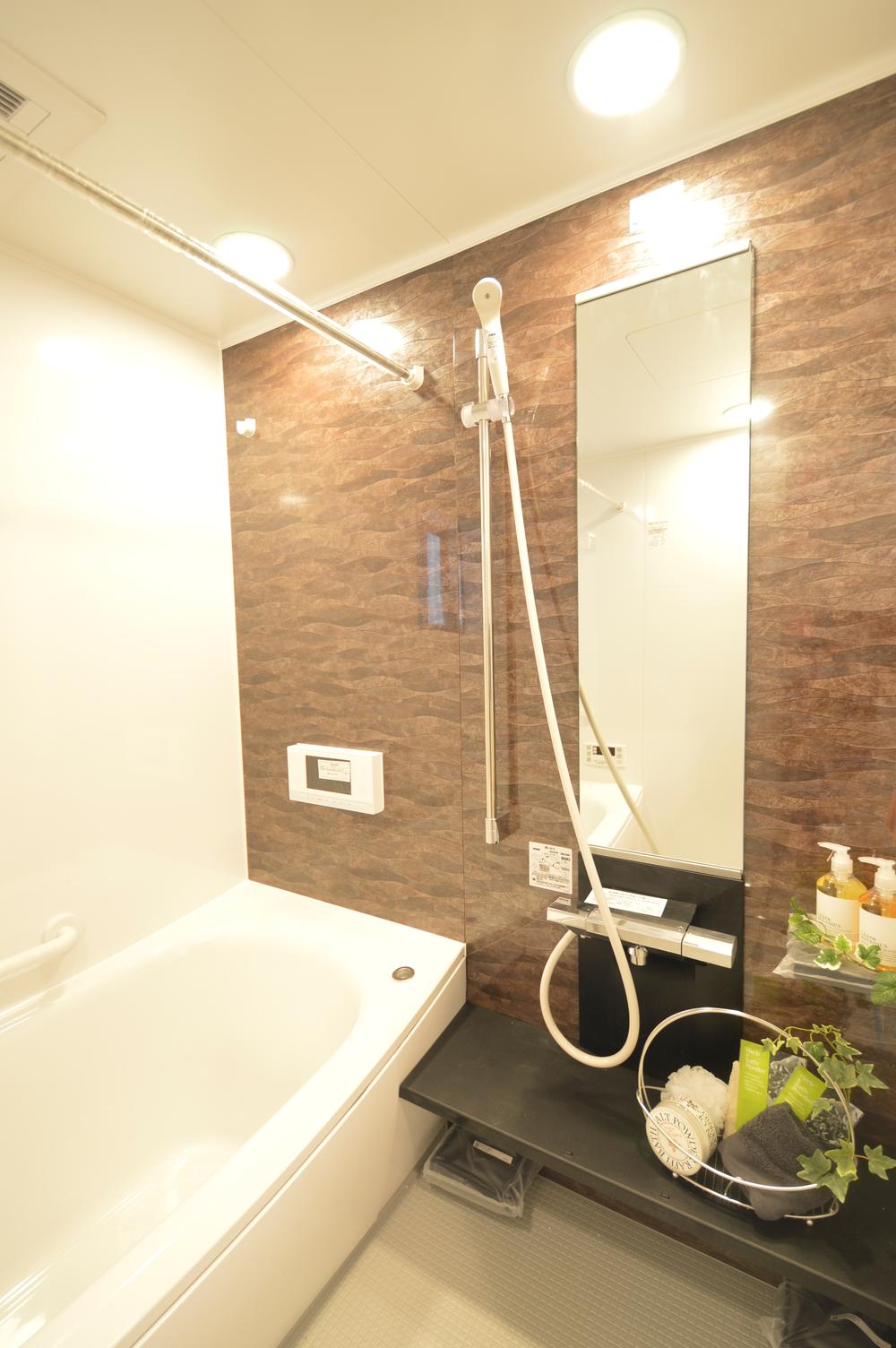 Same specifications photo (bathroom). Same specification (5 Building) TV bathroom It is with seem to get the length bath
