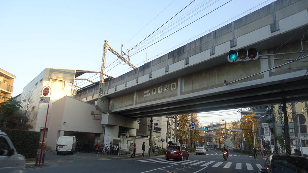 station. 1040m to Keio Inadazutsumi Station