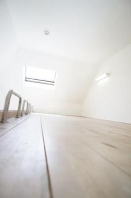 Other room space. In storage capacity up easy-to-use large loft rooms