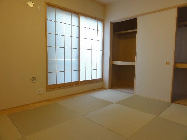 Non-living room. Room Japanese-style room other than