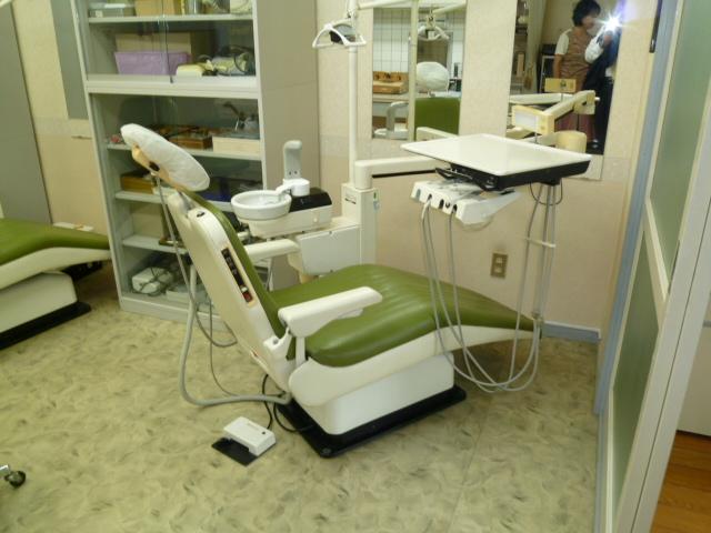 Other. Since it is a corrective dental clinic practice facility with property, It is recommended to the dentist like.