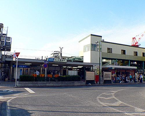 station. 1000m Odakyu line to Mukogaoka Amusement Park Station Mukogaokayuen