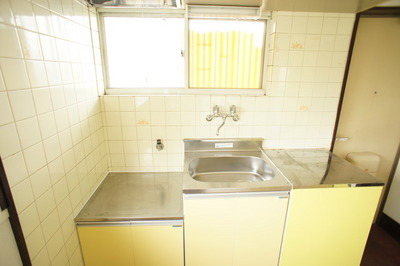 Kitchen. Is a convenient two-burner stove installation Allowed kitchen towards the self-catering school. 