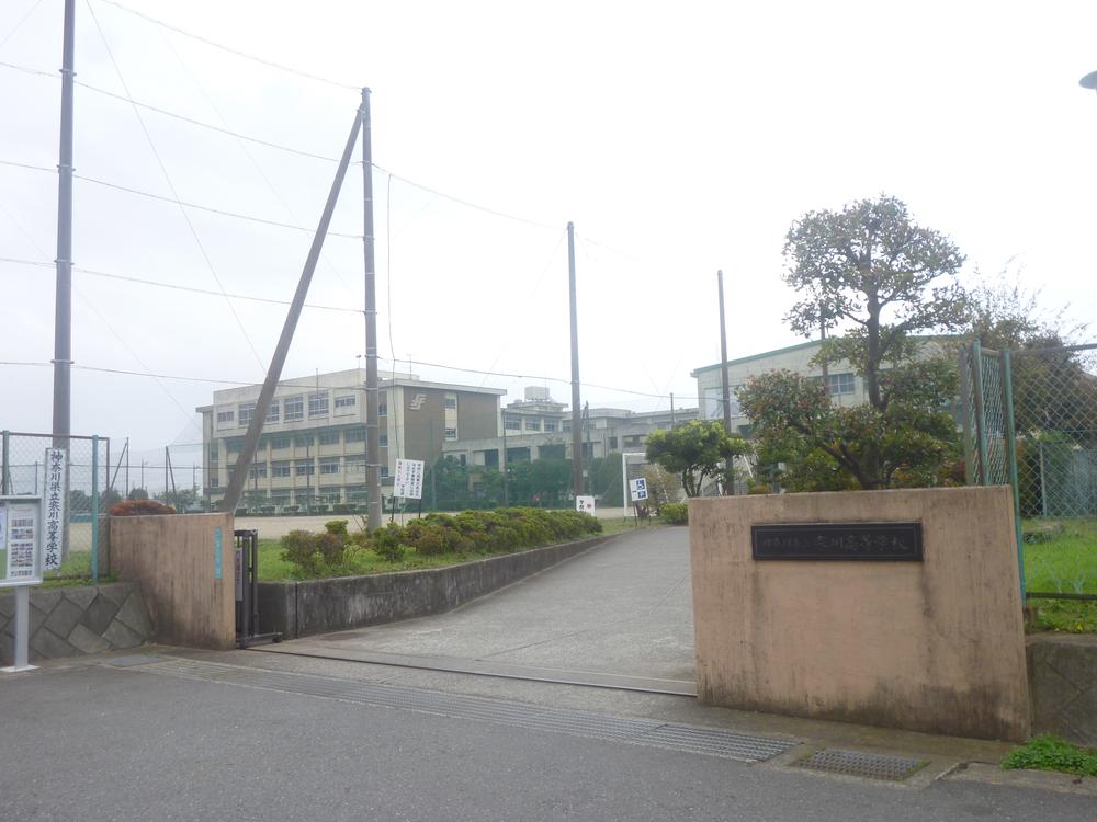 high school ・ College. Samukawa 400m to high school