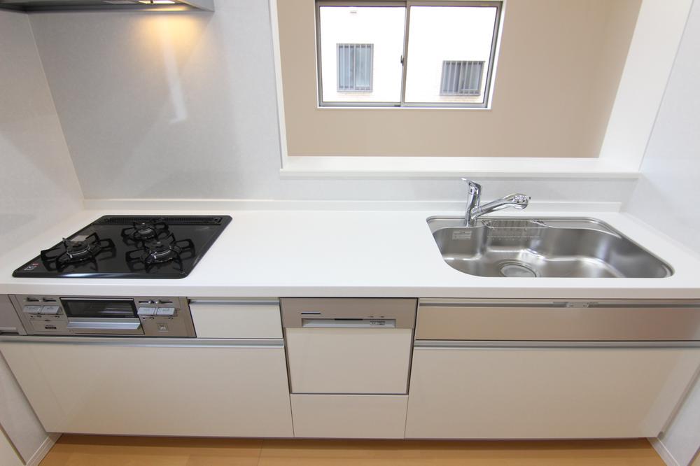 Same specifications photo (kitchen). With (3 Building) same specification ○ dishwasher dryer