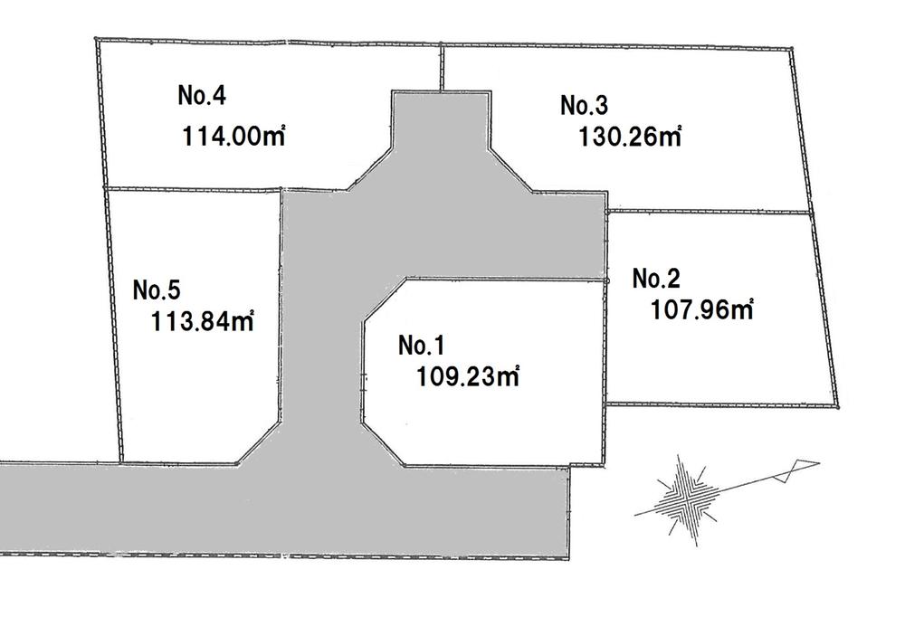 The entire compartment Figure. Development of all five subdivisions, New road is loose in the 4.5m width. 32 ~ Two car space in 39 square meters.