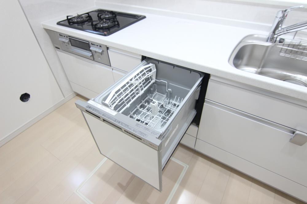 Other Equipment. System kitchen with dishwasher dryer