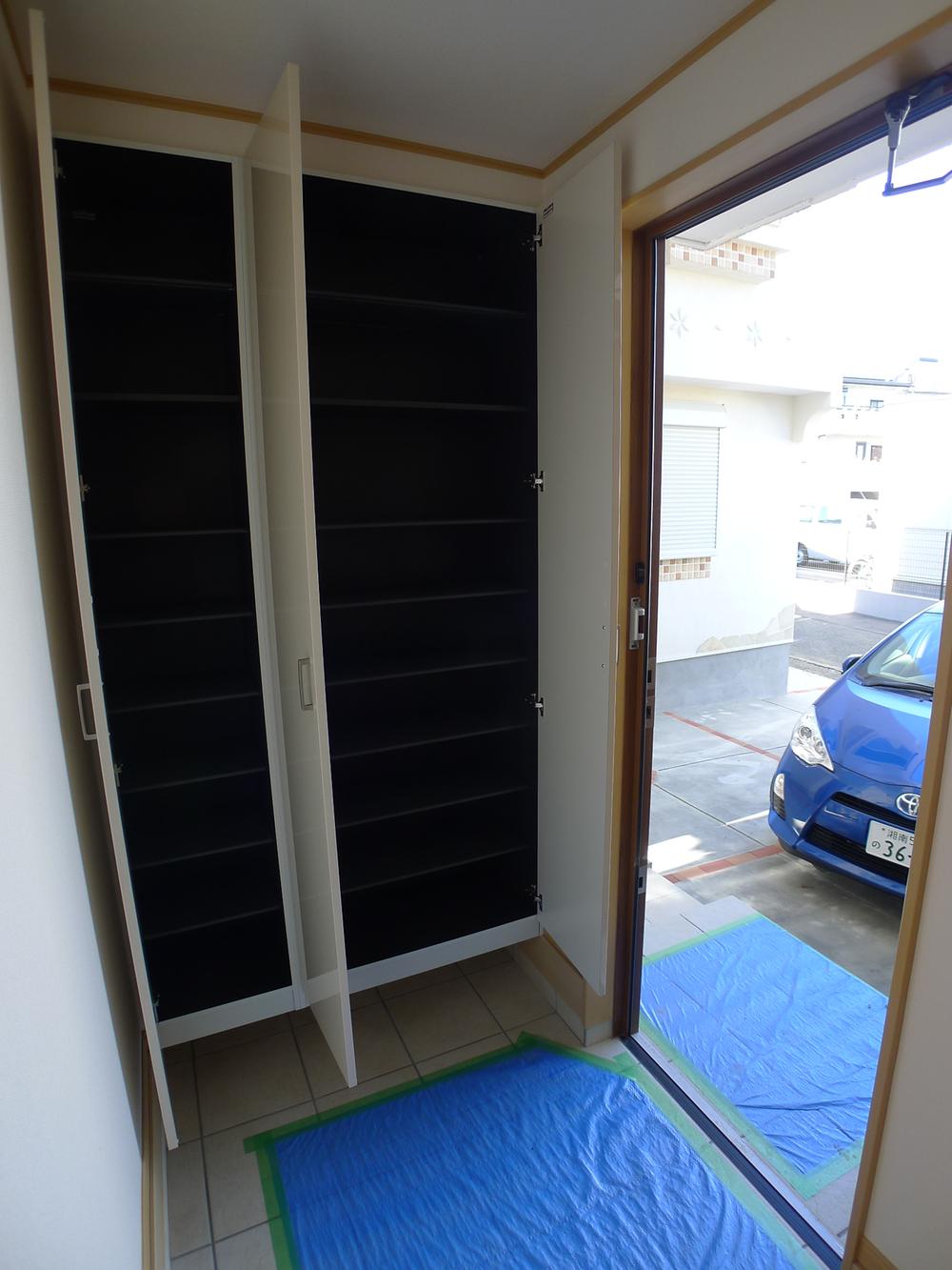 Same specifications photos (Other introspection). Same specifications photos (introspection) entrance