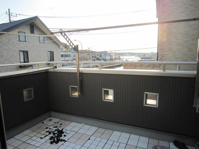Non-living room. Second floor balcony -