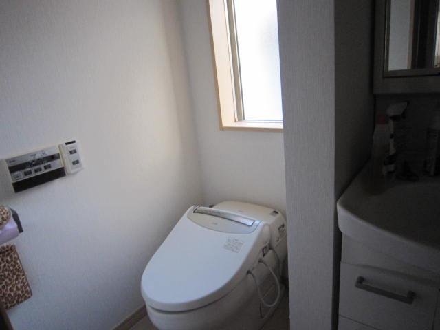 Toilet. Second floor toilet
