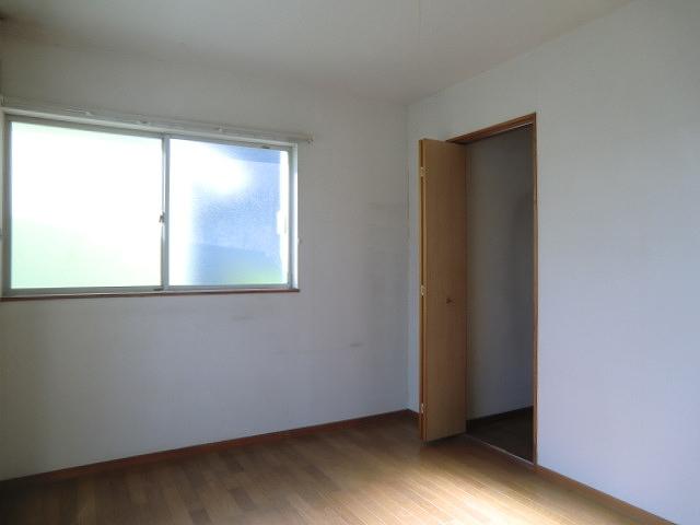 Non-living room
