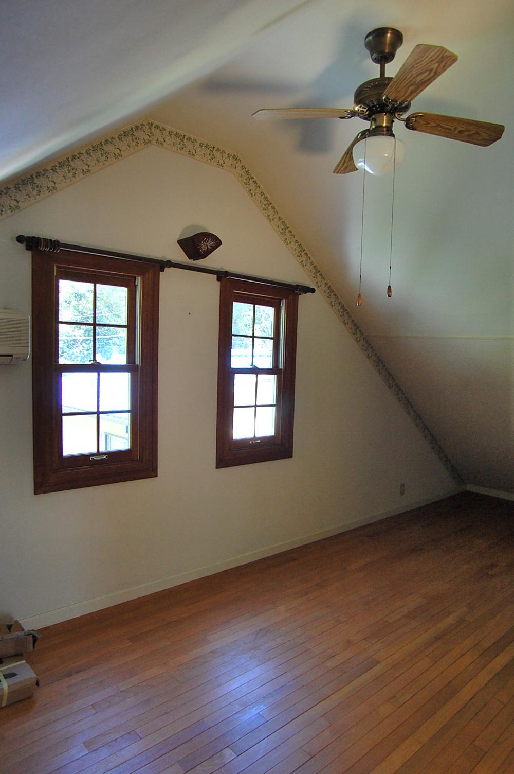 Other introspection. Attic-style bedroom