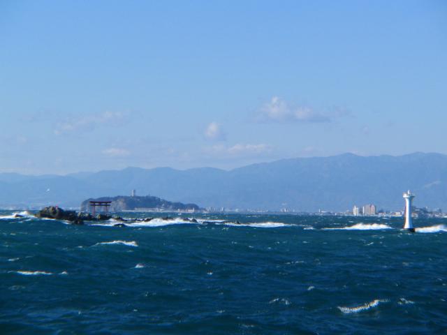 Other Environmental Photo. Yujiro Lighthouse and to Enoshima 100m