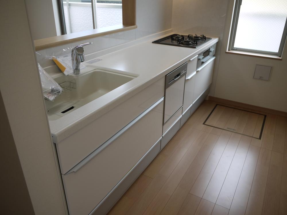 Other Equipment. Face-to-face system Kitchen ※ Same specifications