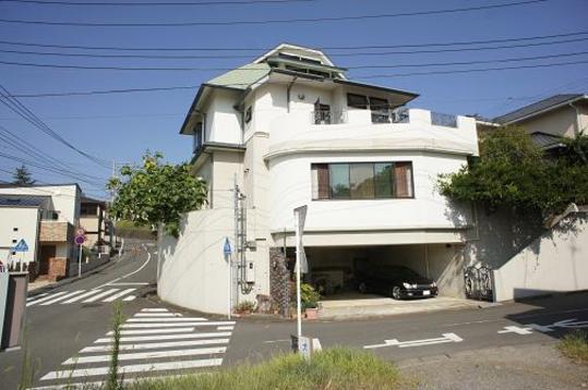 Local appearance photo. Building appearance