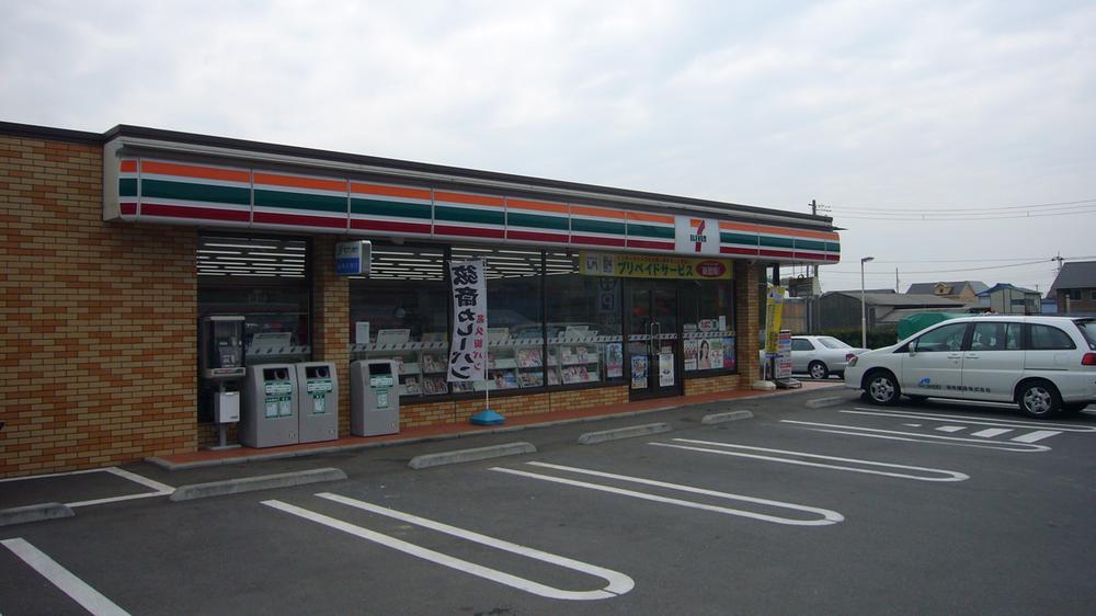 Convenience store. 520m to Seven-Eleven Oiso Kokufushinshuku shop