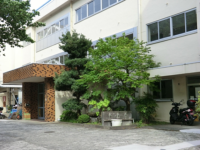 Primary school. 558m to Ninomiya Municipal color elementary school (elementary school)