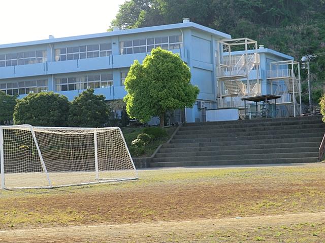 Junior high school. Oiso Municipal Kokufu until junior high school 1454m