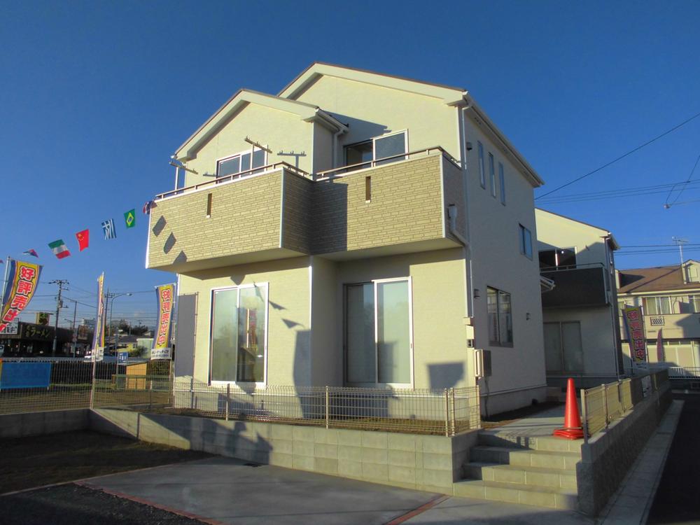 Local appearance photo. Local (November 22, 2013) Shooting