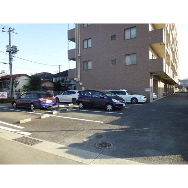 Parking lot