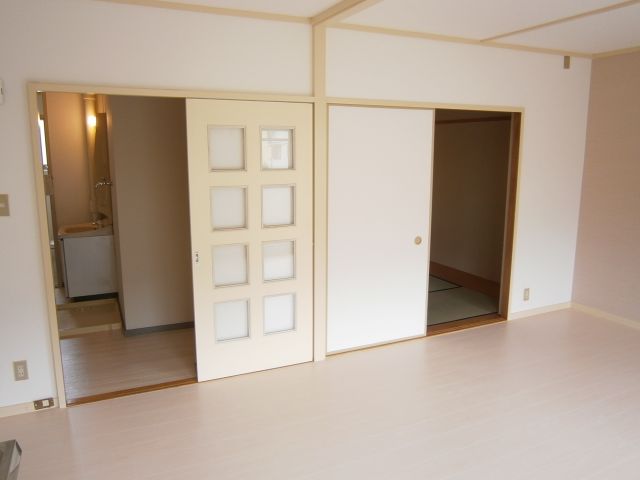 Living and room
