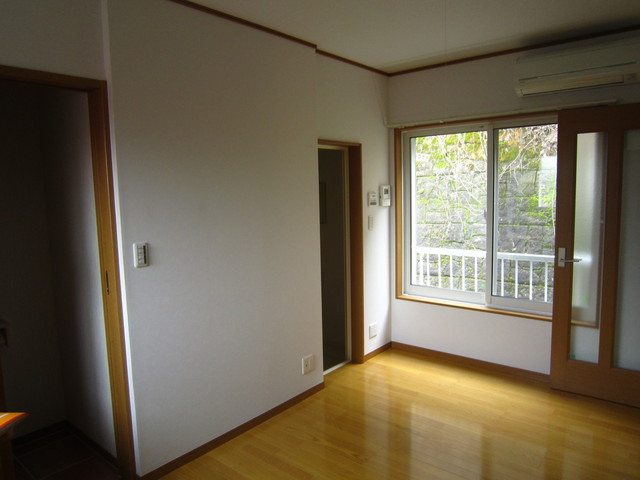 Living and room