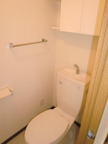 Toilet