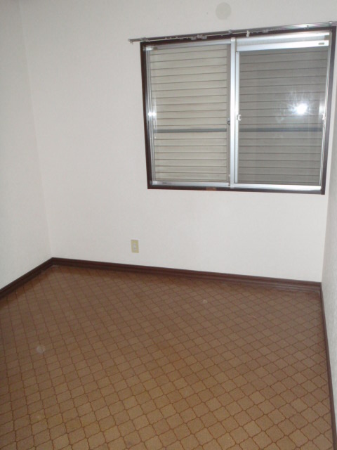 Other room space. Western style room